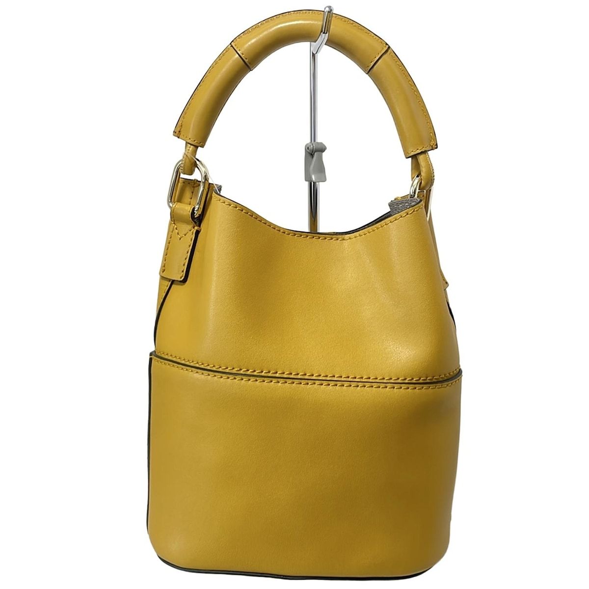 FURLA(フルラ) ハンドバッグ - ダークイエロー レザー - メルカリ