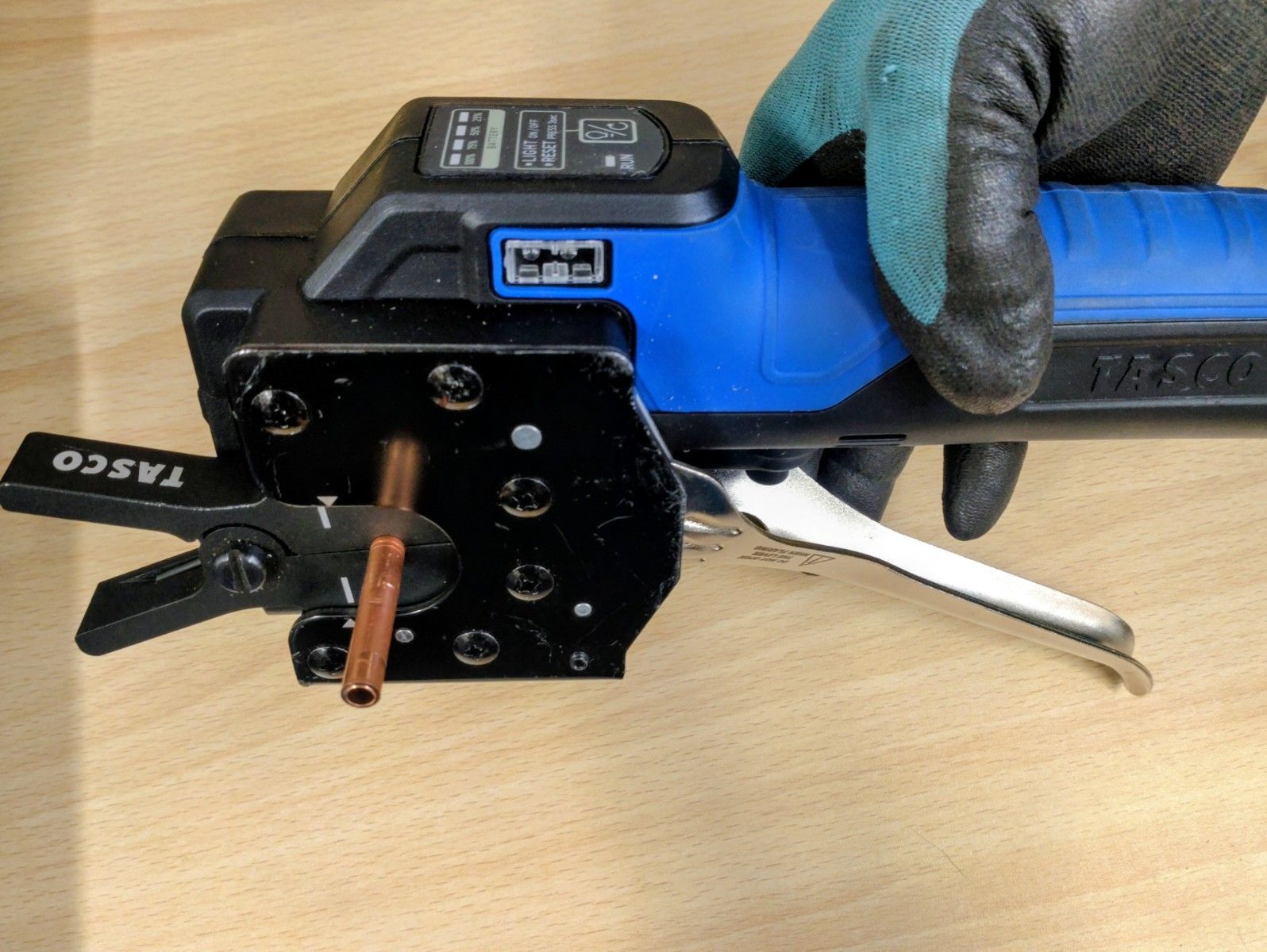 TASCO 電動フレアツール本体（TA550SF） - メルカリ