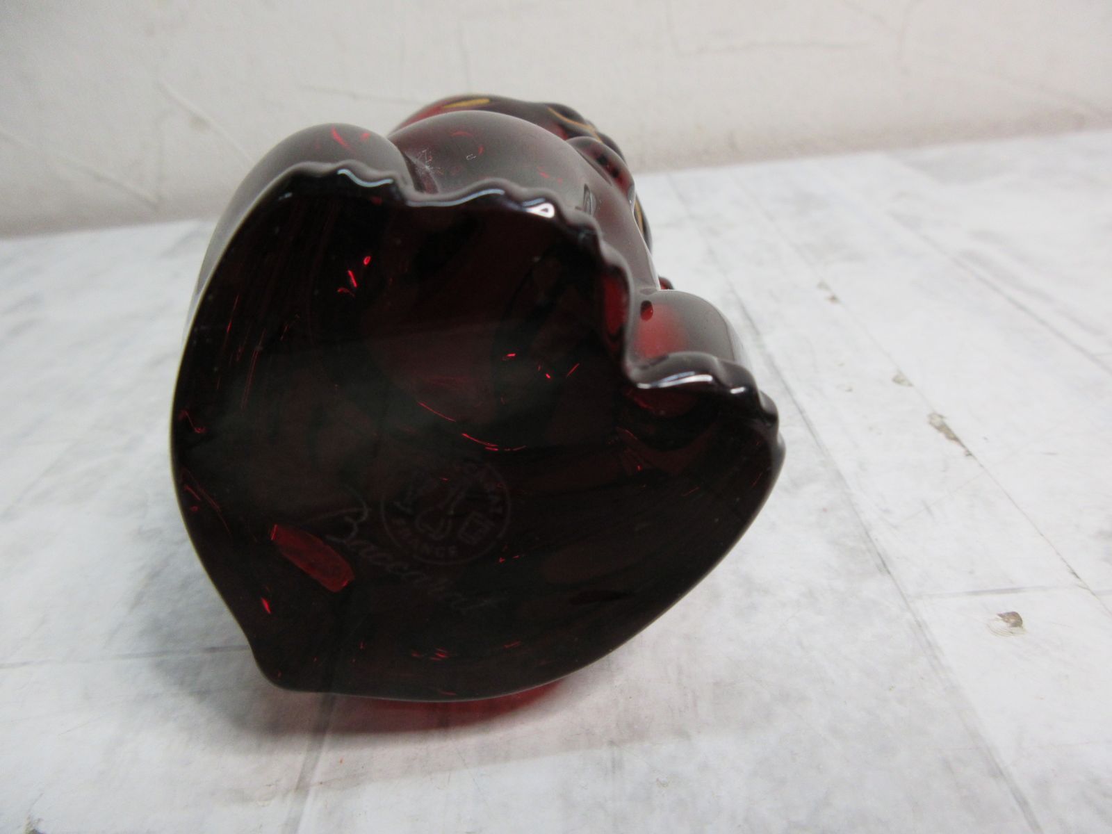  バカラ Baccarat ラッキーキャット 招き猫 赤 レッドオーナメント クリスタル 置物 オブジェ ディスプレイフォト 置物 インテリア小物