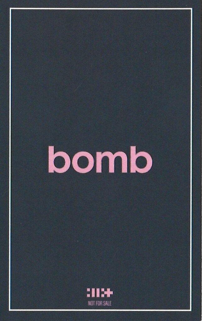 ILLIT TSUTAYA LD MOKA bomb - メルカリ