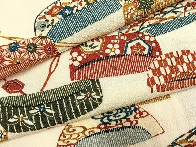 平和屋着物●上質な小紋　型染め　櫛　簪　鬼しぼ縮緬　正絹　逸品　AABF5929fy 平和屋着物○上質な小紋 型染め 櫛 簪 鬼しぼ縮緬 正絹 逸品