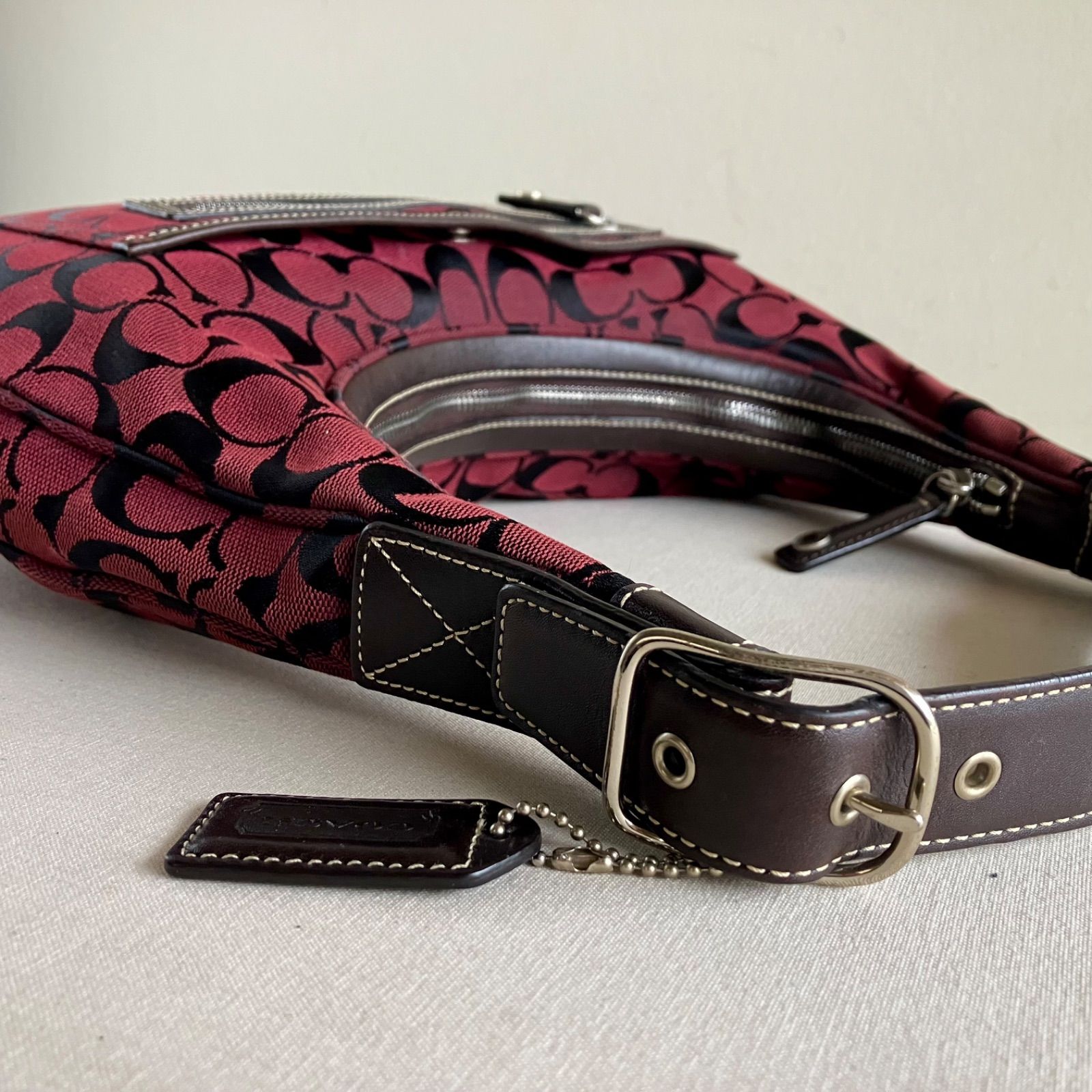 バッグ Vintage Coach Hobo Signature Red Coach Vintage Red Canvas Leather Signature Soho Hobo Shoulder Bag