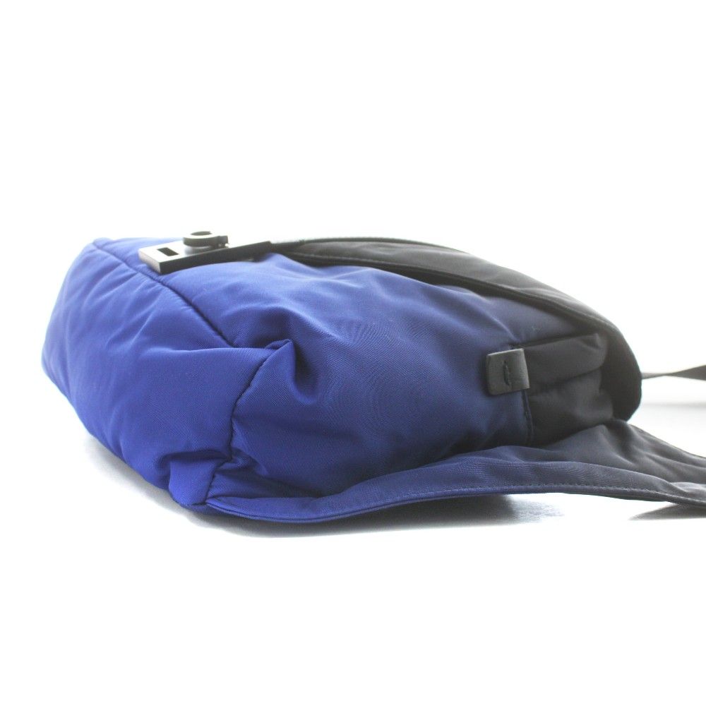 サルヴァトーレフェラガモ Salvatore Ferragamo ガンチーニ ショルダー