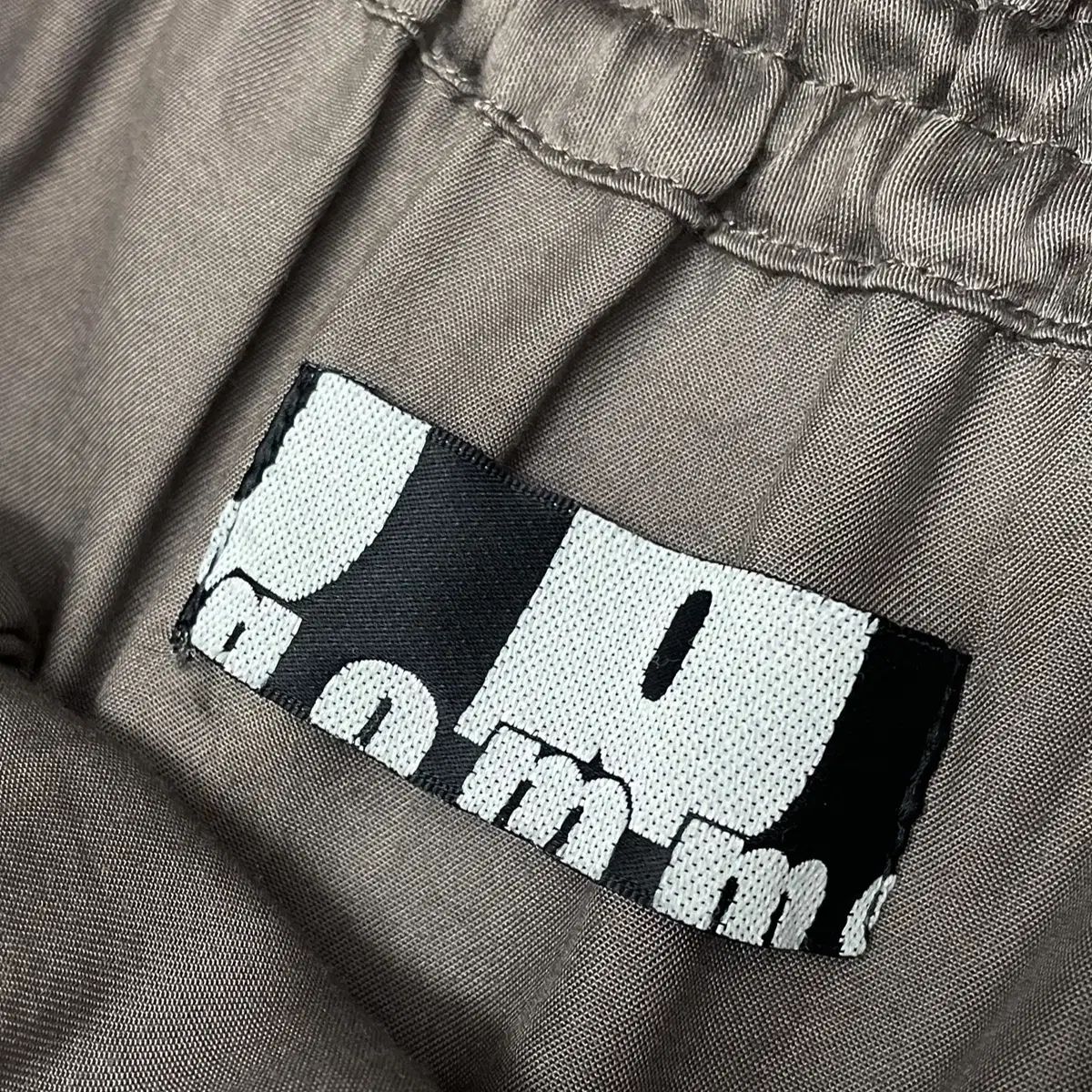 ゴム (Gomme) - メルカリ