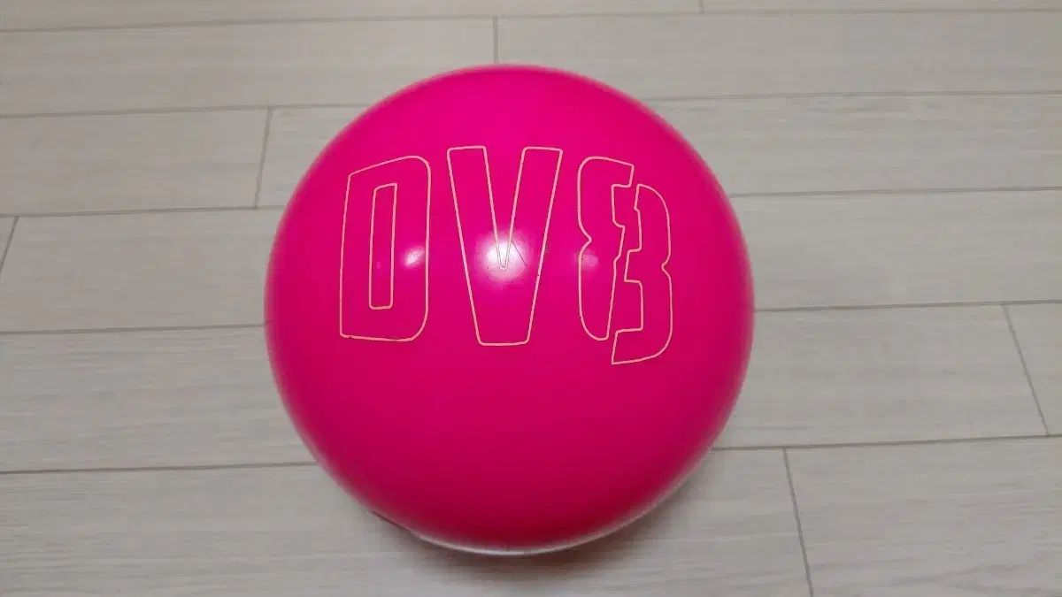 DV8 スペアボール - メルカリ