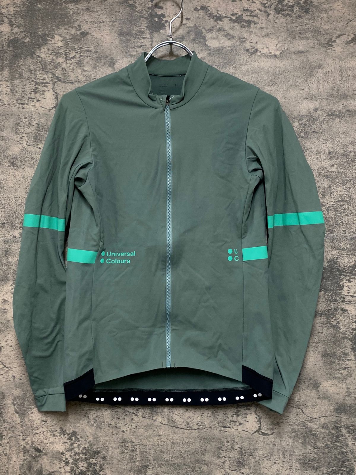 Universal Colours サイクルジャージ S ユニバーサルカラー Universal Coloursレビュー：“自分色”を引き出す、ニュートラルな美学