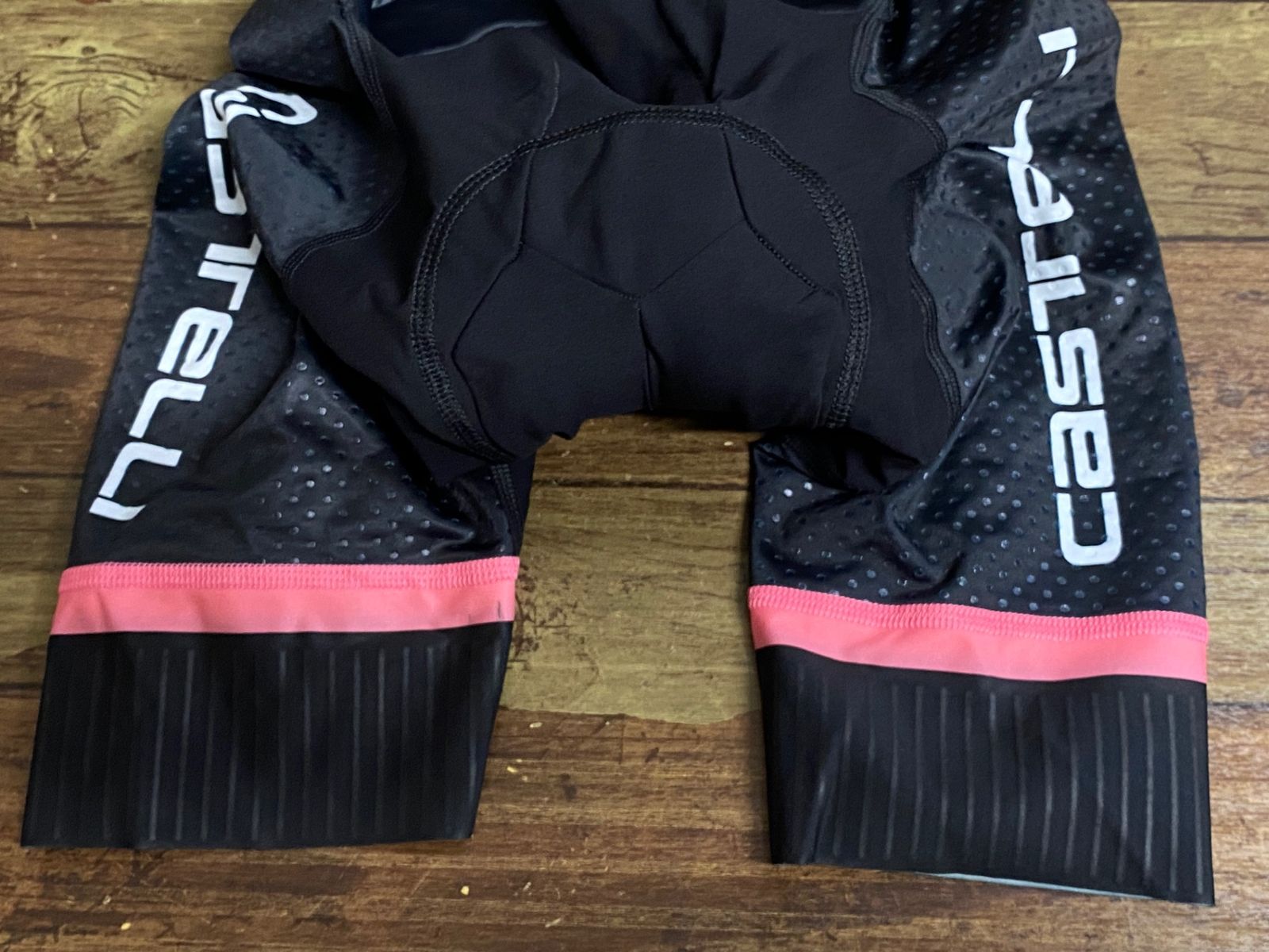 JV385 カステリ CASTELLI ロッソコルサ ROSSO CORSA ビブショーツ 黒 M