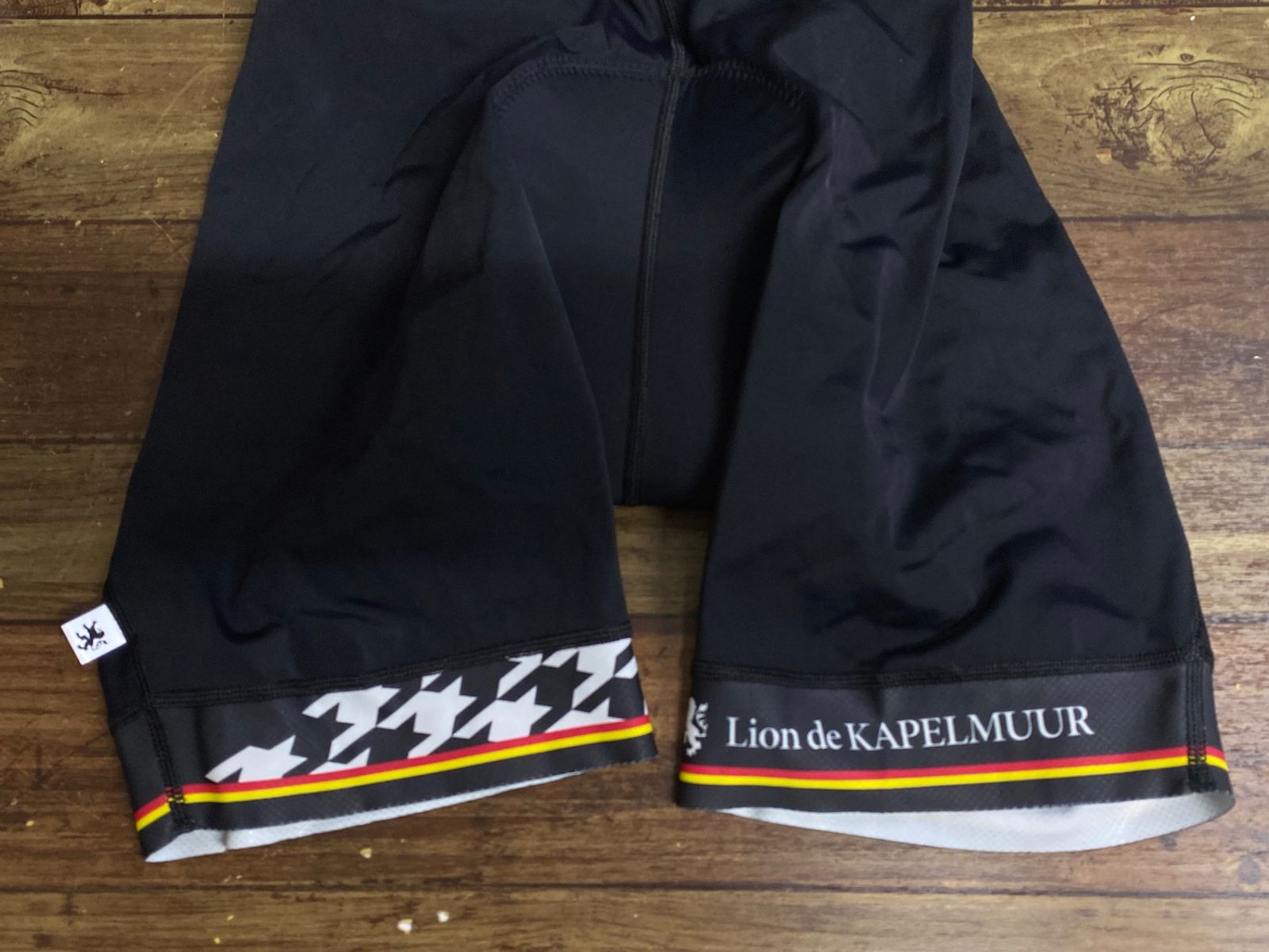 JV396 リオンドカペルミュール Lion de KAPELMUUR ビブショーツ 黒