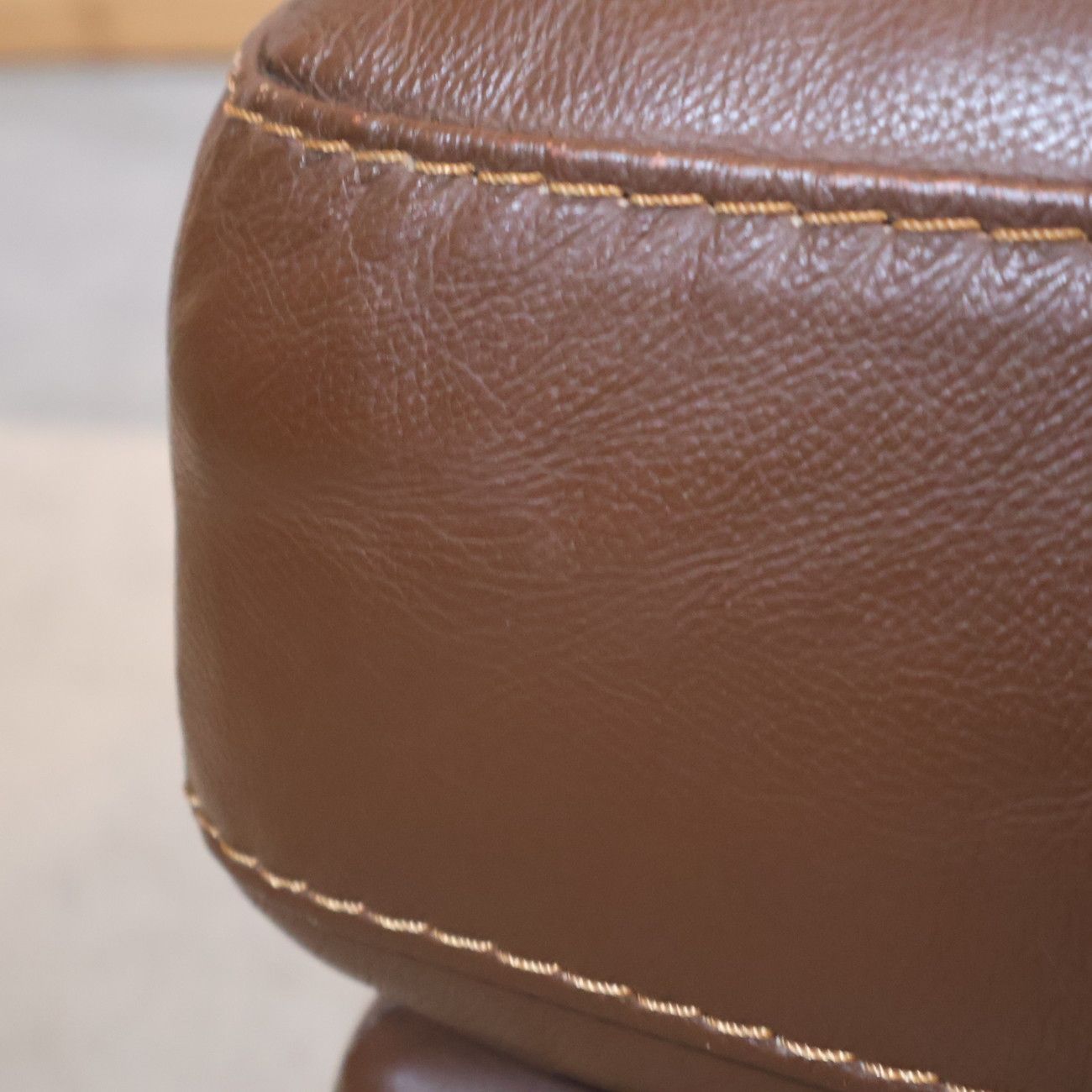 KEYUCA ケユカ 本革 オットマン レザー スツール 北欧スタイル