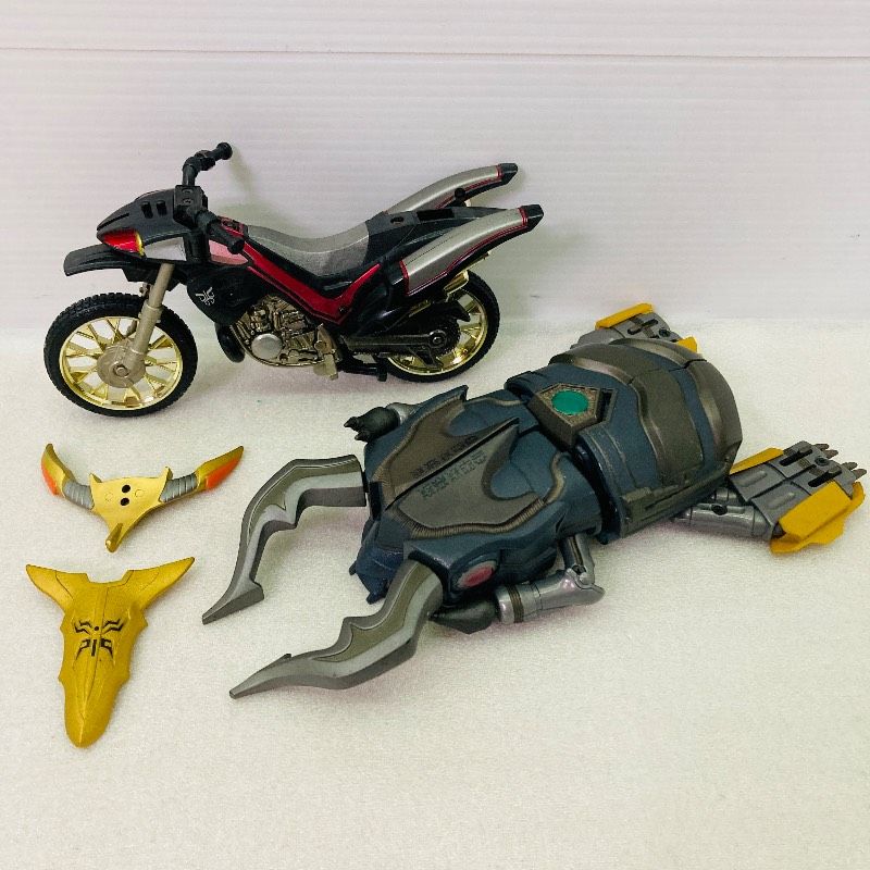 ジャンク】BANDAI 仮面ライダークウガ ポピニカシリーズ DX