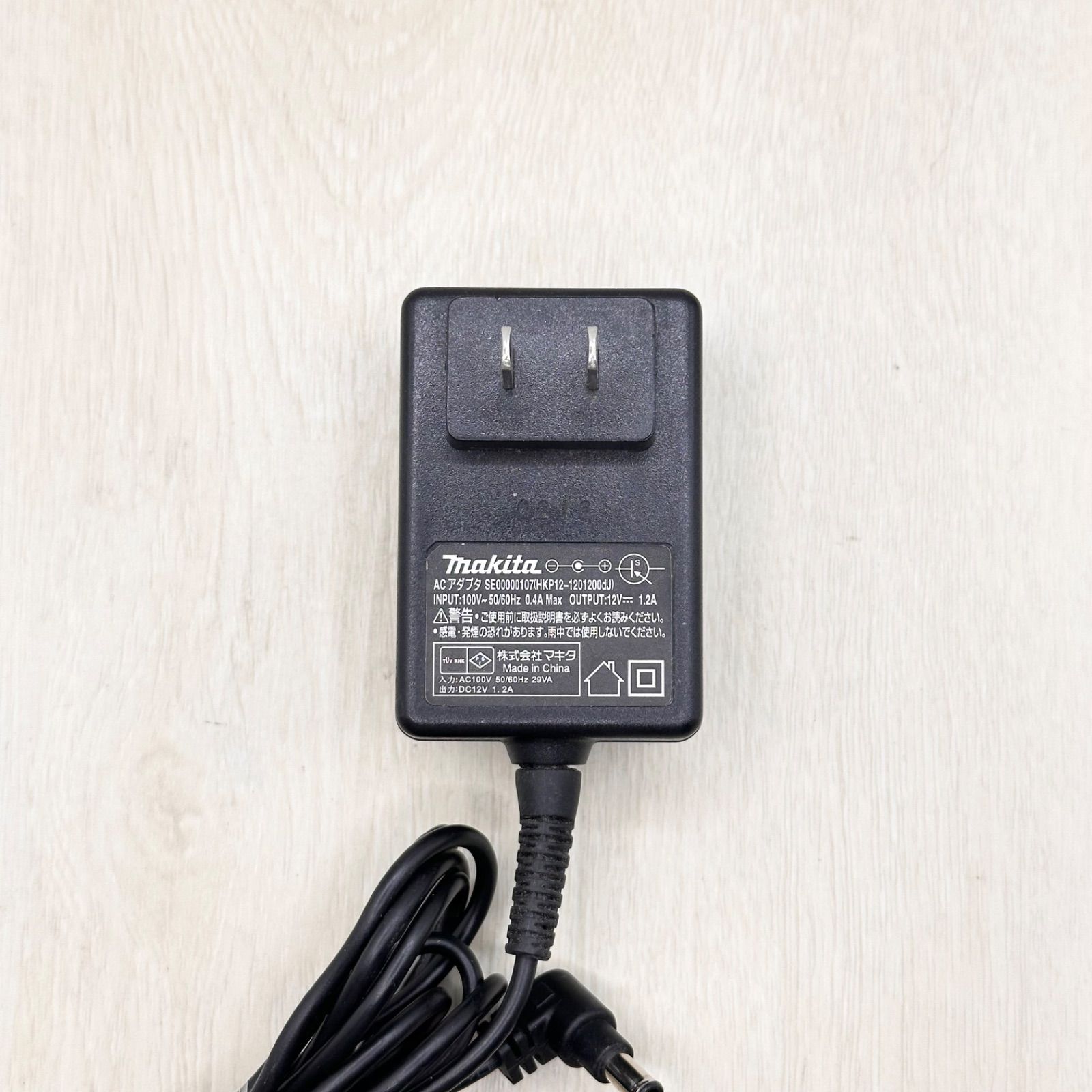 Makita MR108 ラジオ+ACアダプター SE00000107 部品 充電式ラジオ(黒) MR108B マキタ 形状図番A01 AC