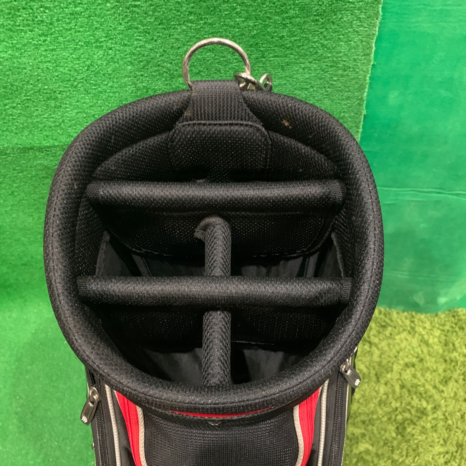 アディダス キャディバッグ 黒×白×赤 - メルカリ