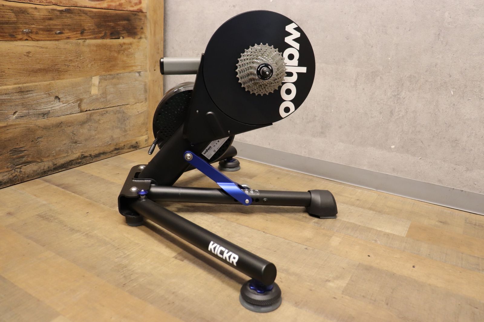 ワフー WAHOO キッカー KICKR V5 ダイレクトドライブ スマート