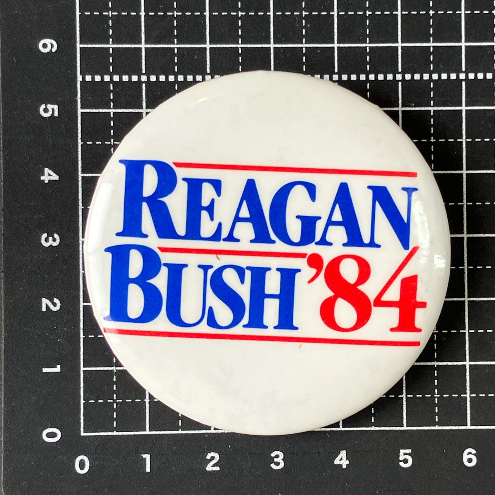 缶バッジ ビンテージ 輸入 アメリカ 『 レーガン ブッシュ 1984年