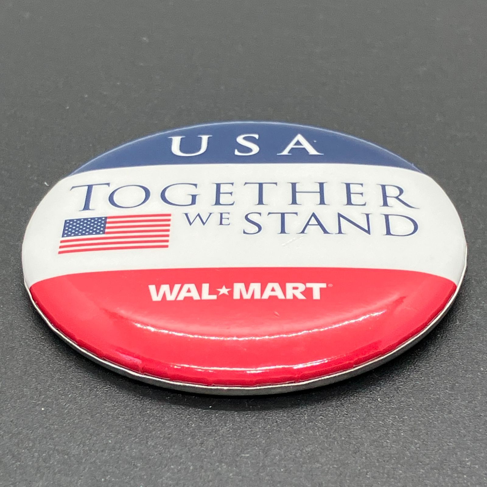 ビンテージ 缶バッジ 輸入 アメリカ 『 ウォルマート USA 団結の