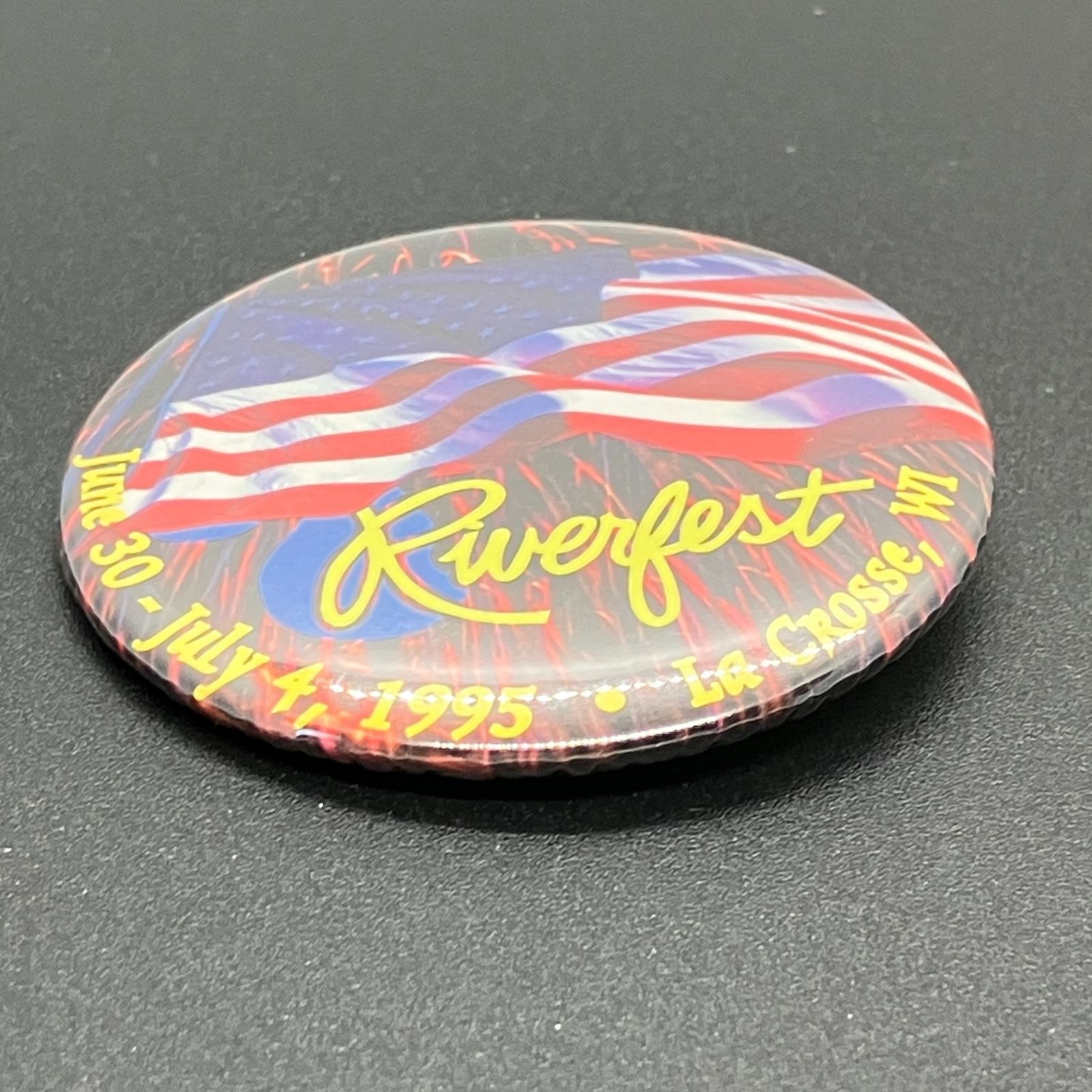 缶バッジ ビンテージ 輸入 アメリカ 『 リバーフェスト 1995年 花火