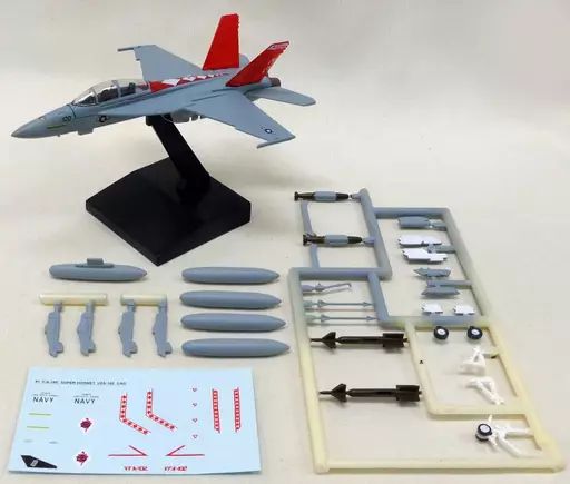 航空機・ヘリコプター F/A-18F Super Hornet VFA-102 航空機