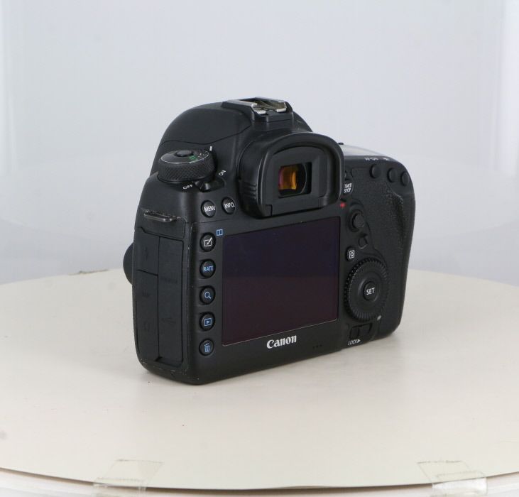 Canon EOS 5D markⅣ 中古品 中古】(キヤノン) Canon EOS 5D MarkIV ボディ - メルカリ