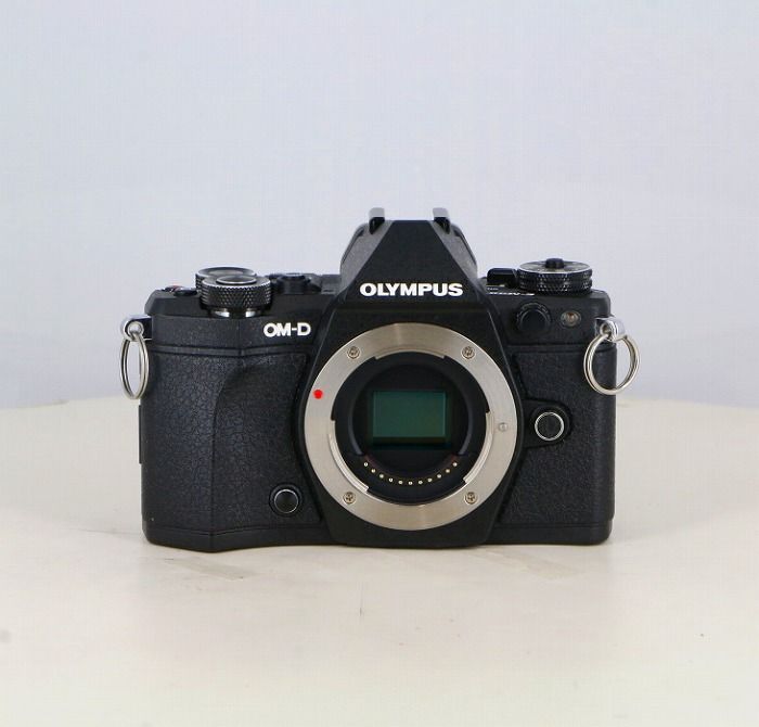 中古】(オリンパス) OLYMPUS OM-D E-M5 MarkII (2) ボディ ブラック