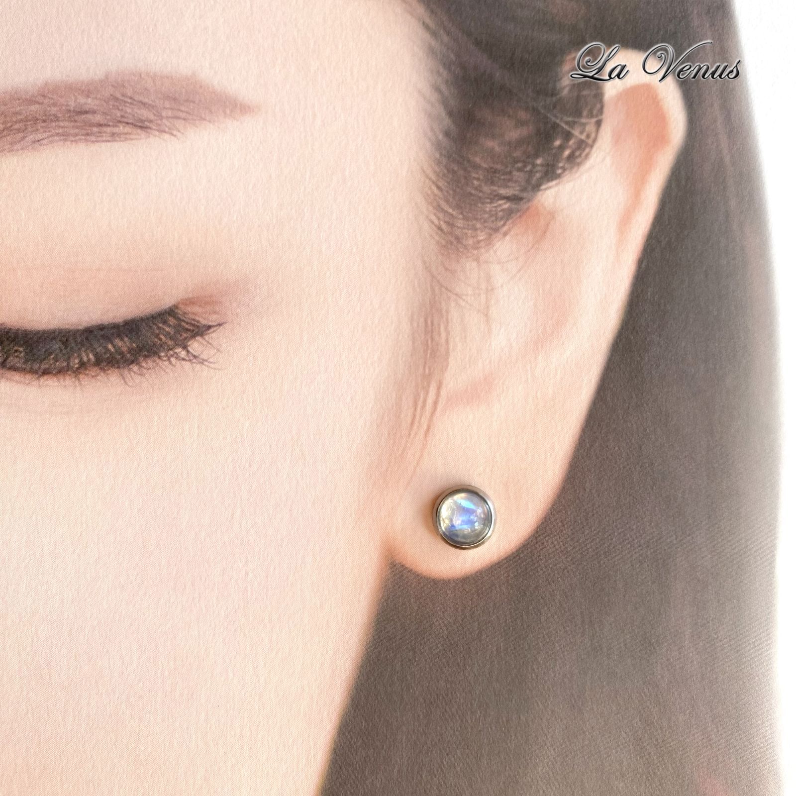 ✴︎月の雫✴︎ つけっぱなしOK 天然 レインボームーンストーン ベゼル