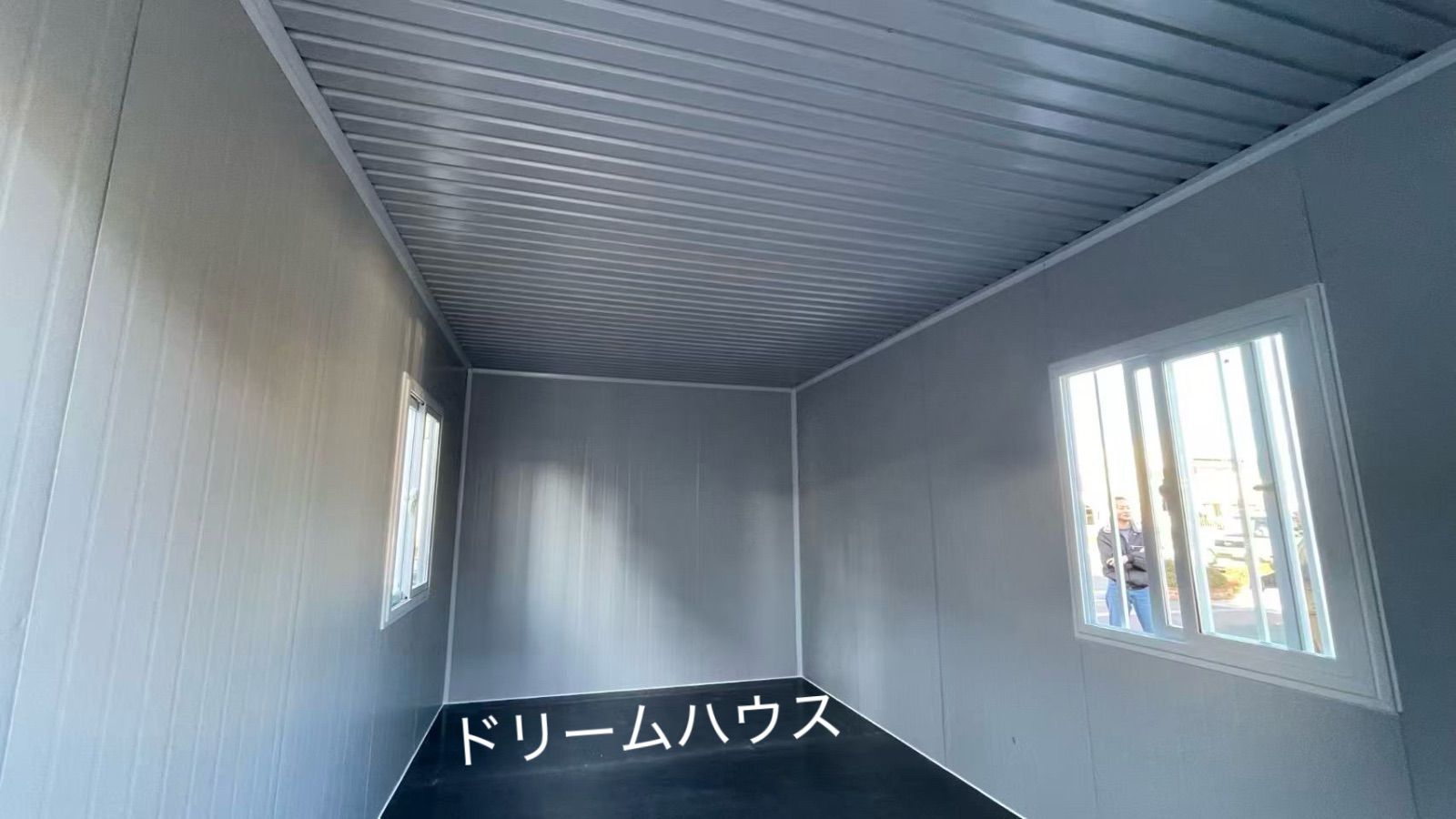 3x5x2.8m勾配屋根プレハブハウス プレハブ 事務所 物置 車庫 - メルカリ