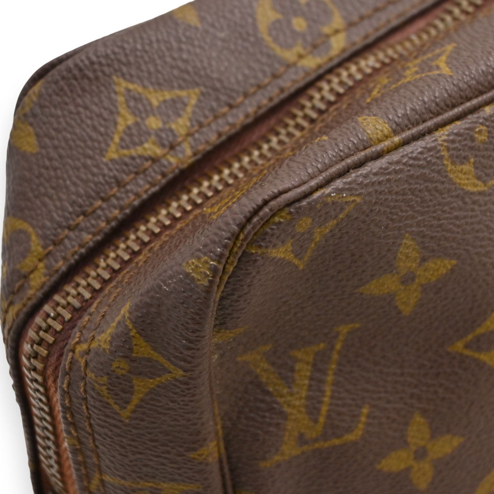 ルイヴィトン モノグラム トゥルーストワレット28 セカンドバッグ B