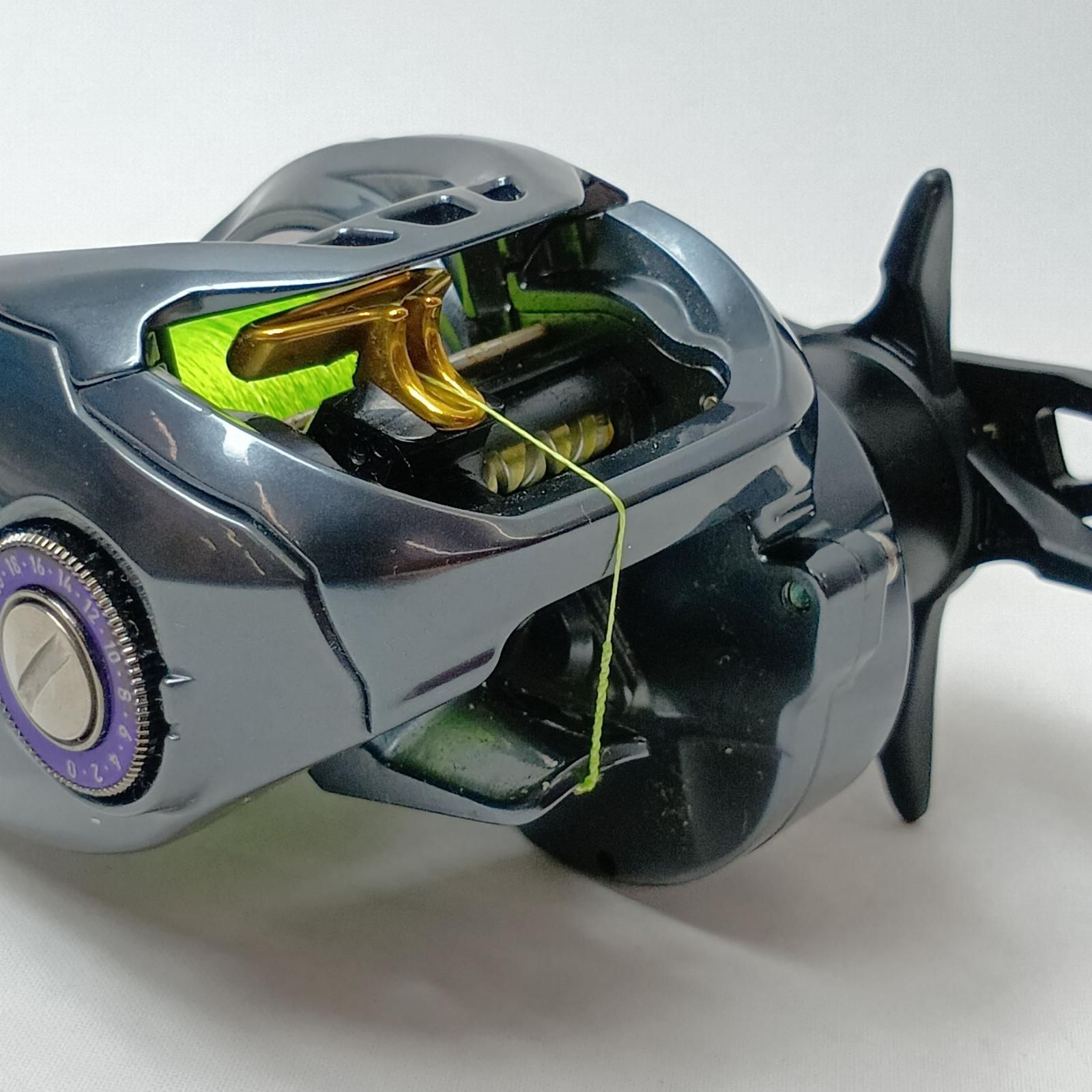  DAIWA ダイワ ベイトリール タトゥーラ SV TW 8.1 L ベイトリール(ルアー用) リール