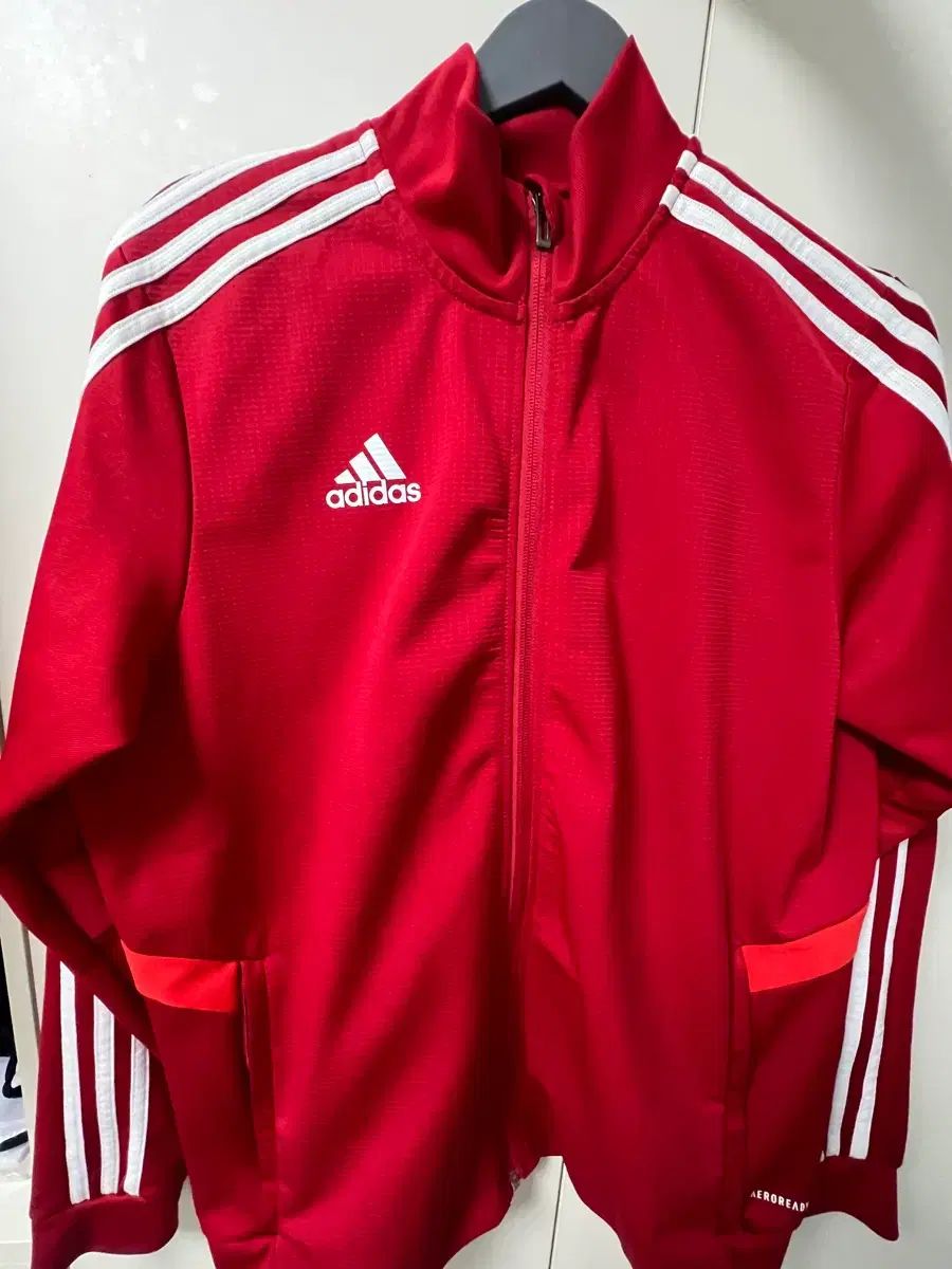 アディダス レッド ジャージ - メルカリ