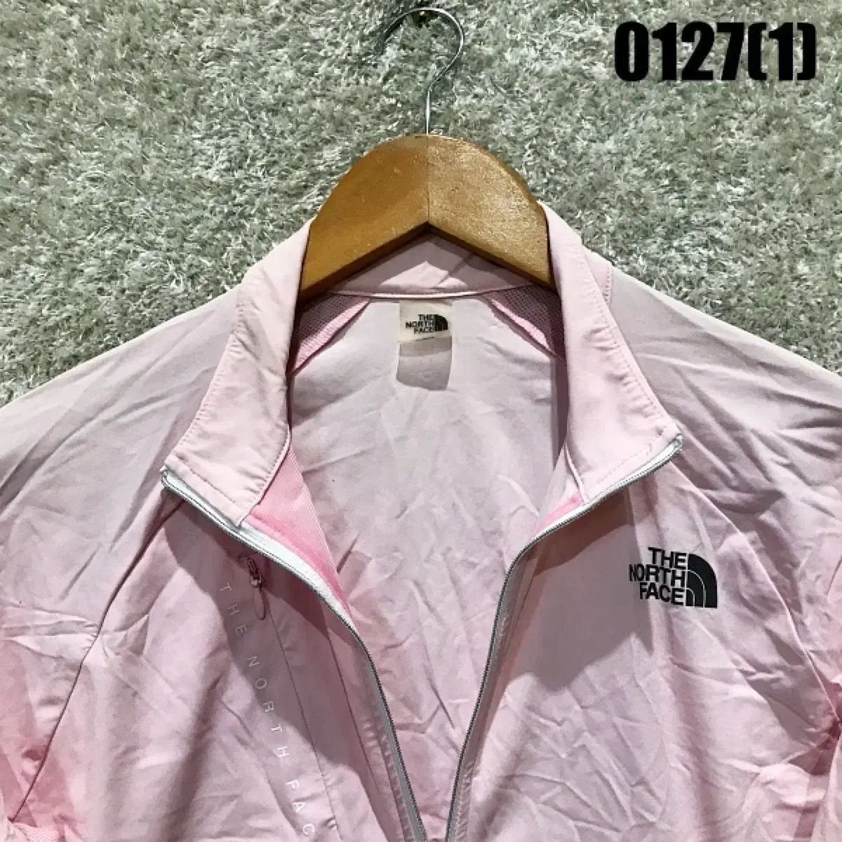 ザノースフェイス ピンク色 レディース ウィンドブレーカー ジャケット