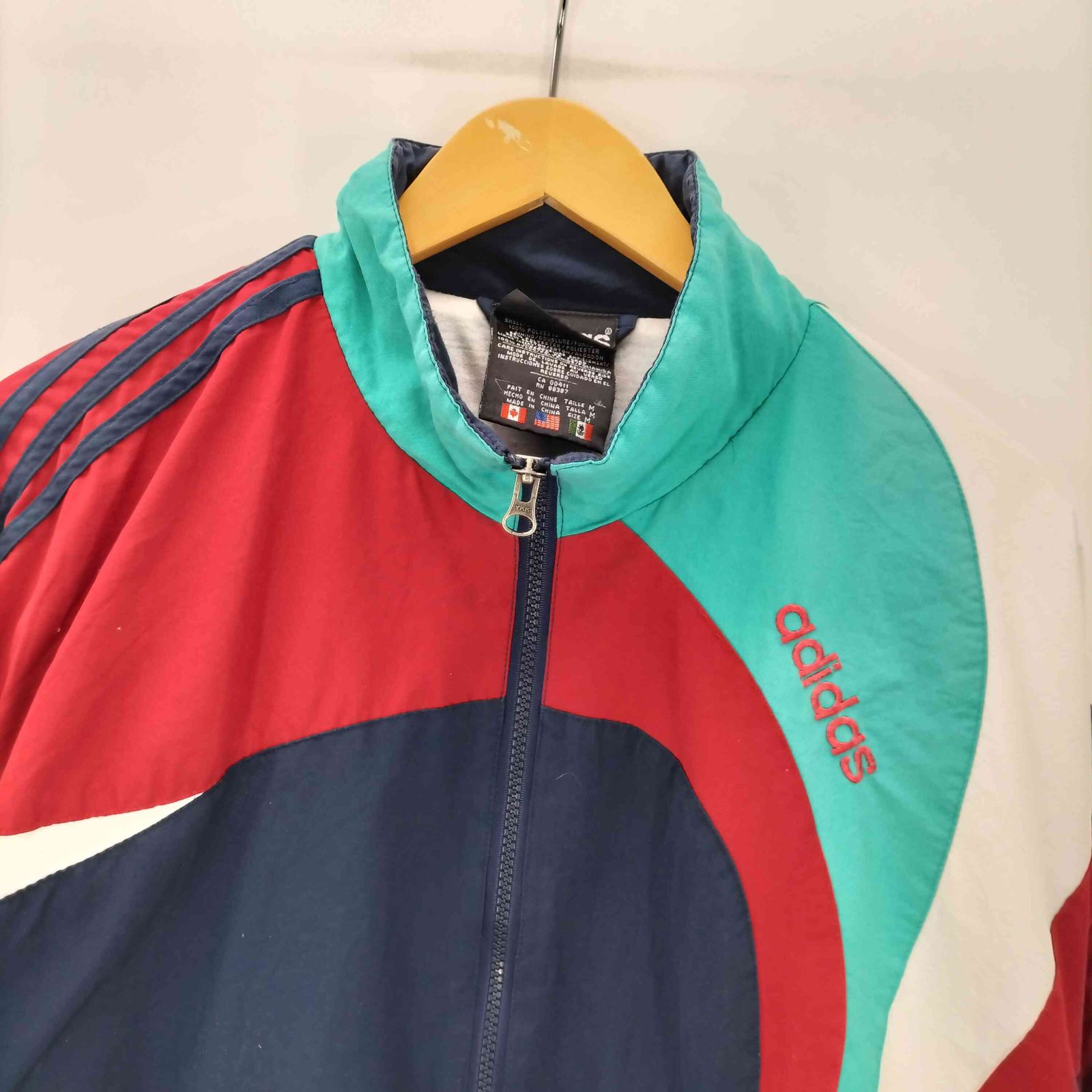 アディダス adidas 90S 万国旗 刺繍 タグ スイッチングカラー カーブ