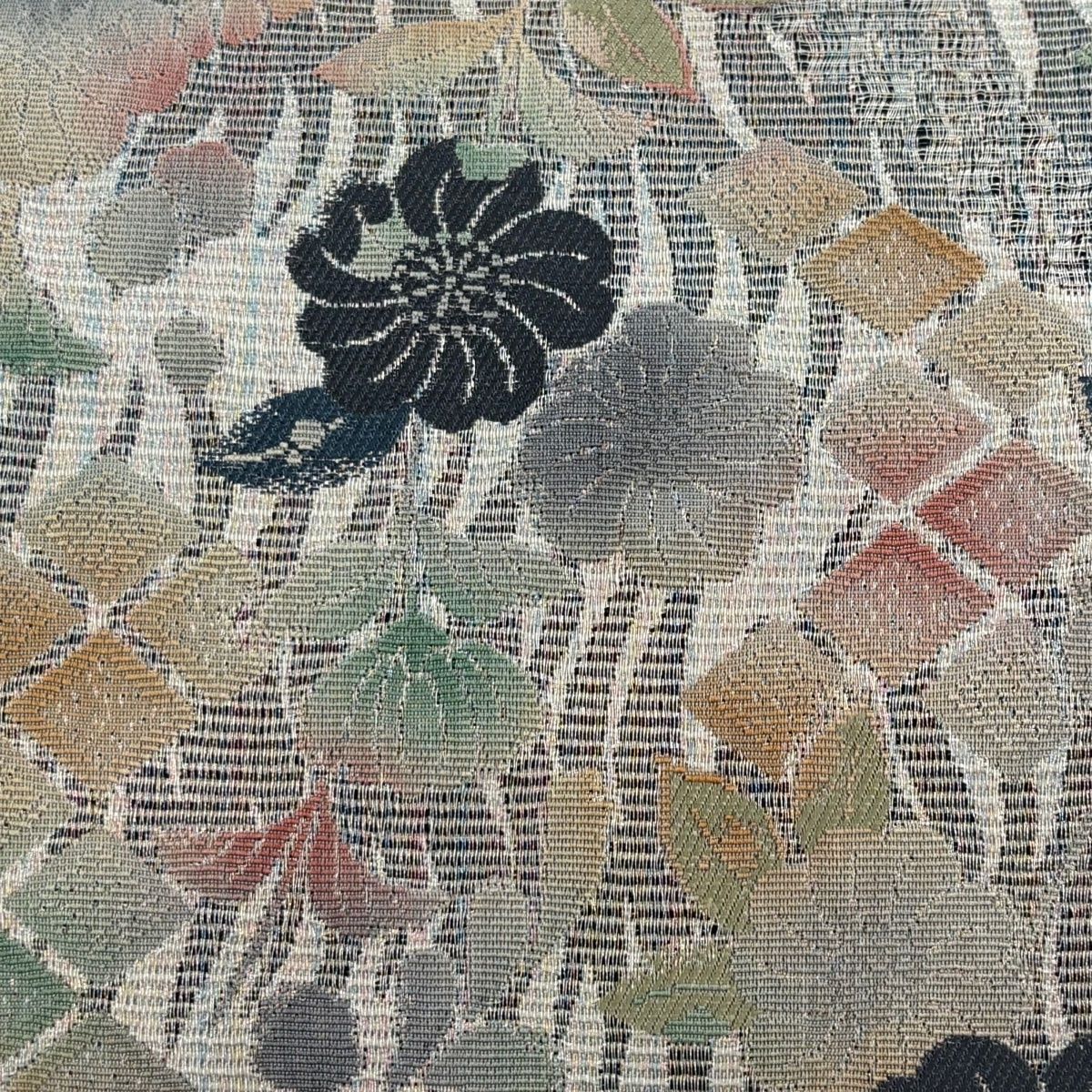 美品】 袋帯 名品 落款 草花 幾何学模様 金銀糸 ラメ糸 灰色 六