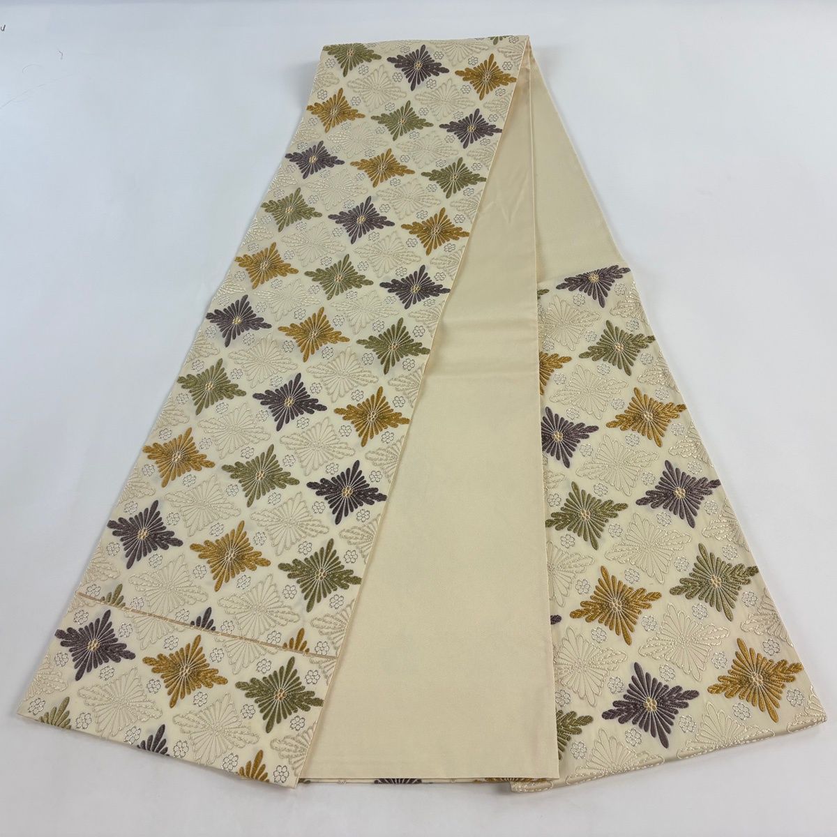 袋帯 美品 名品 純金箔 椿 鳥 唐織 金糸 クリーム 六通 正絹 【中古】 ☆