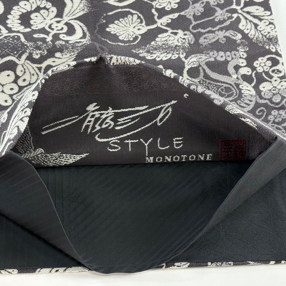 (12月の市❷)No.2666 未使用シリーズ正絹(斉藤三才氏)袋帯　落款　美品 楽天市場】袋帯 美品 逸品 斉藤三才 落款あり 雪輪 三才鳥 金糸 ラメ糸