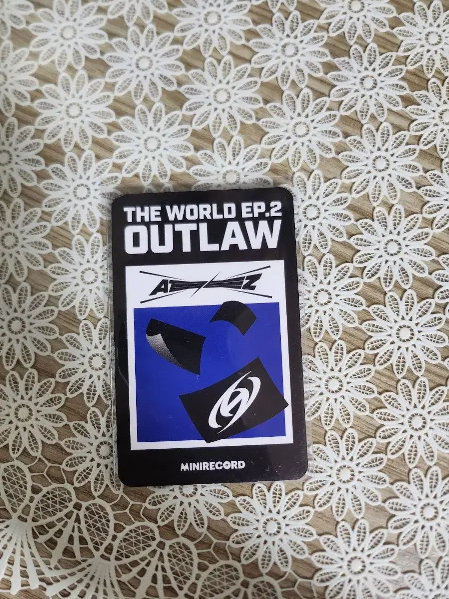 ATEEZ サン OUTLAW トレカ - メルカリ