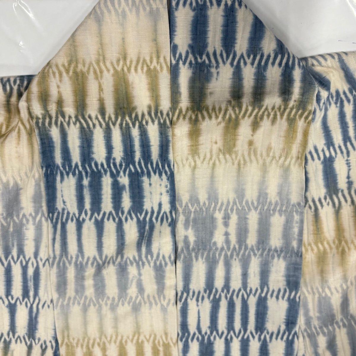 未使用　正絹　袷　紬地小紋　幾何学模様　身丈（肩から）164.5㎝ 未使用 正絹 袷 紬地小紋 幾何学模様 身丈（肩から）164.5㎝