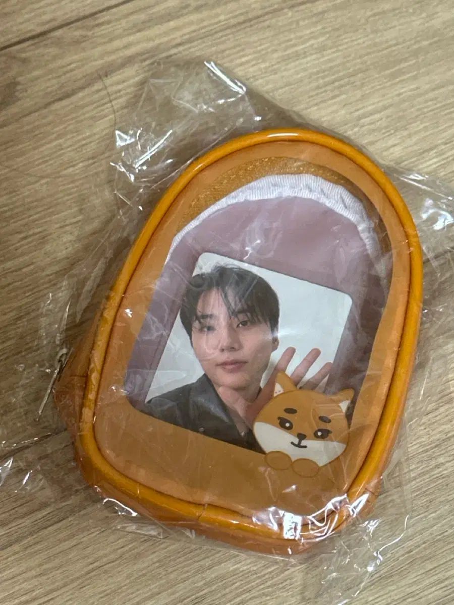 DAY6（デイシックス）デニマルズ(DENIMALZ) クリア PLUSH ポーチ