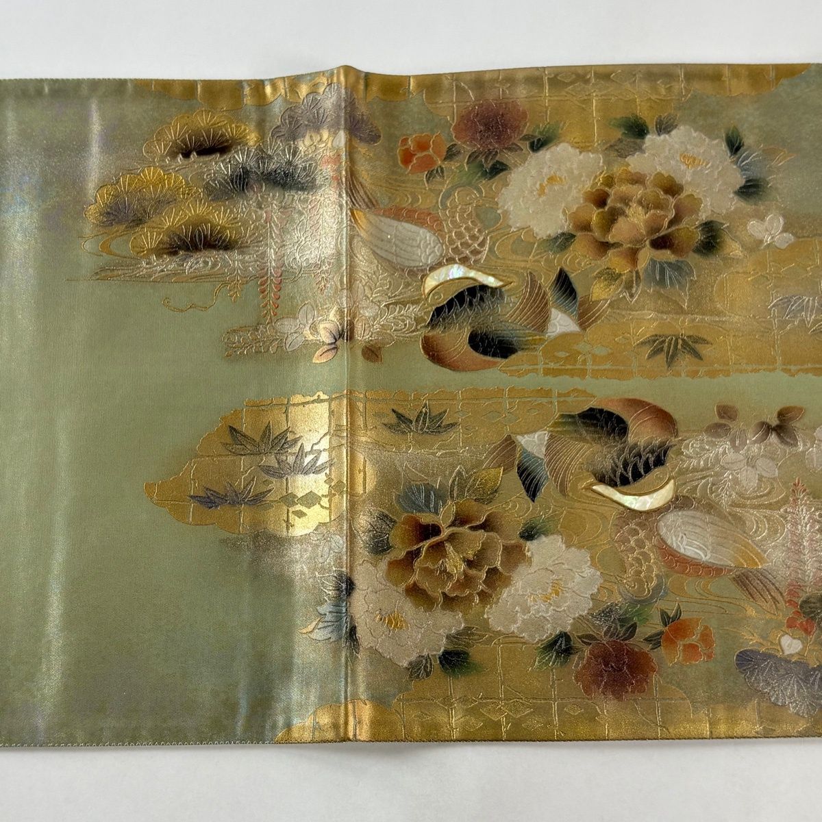 高級 袋帯 正絹 お太鼓柄 シルバー 金彩加工 花文様 ラメ 訪問着 付け下げ 袋帯 秀品 鴛鴦 草花 螺鈿 金銀彩 鶯色 お太鼓柄 正絹 【中古】 - メルカリ