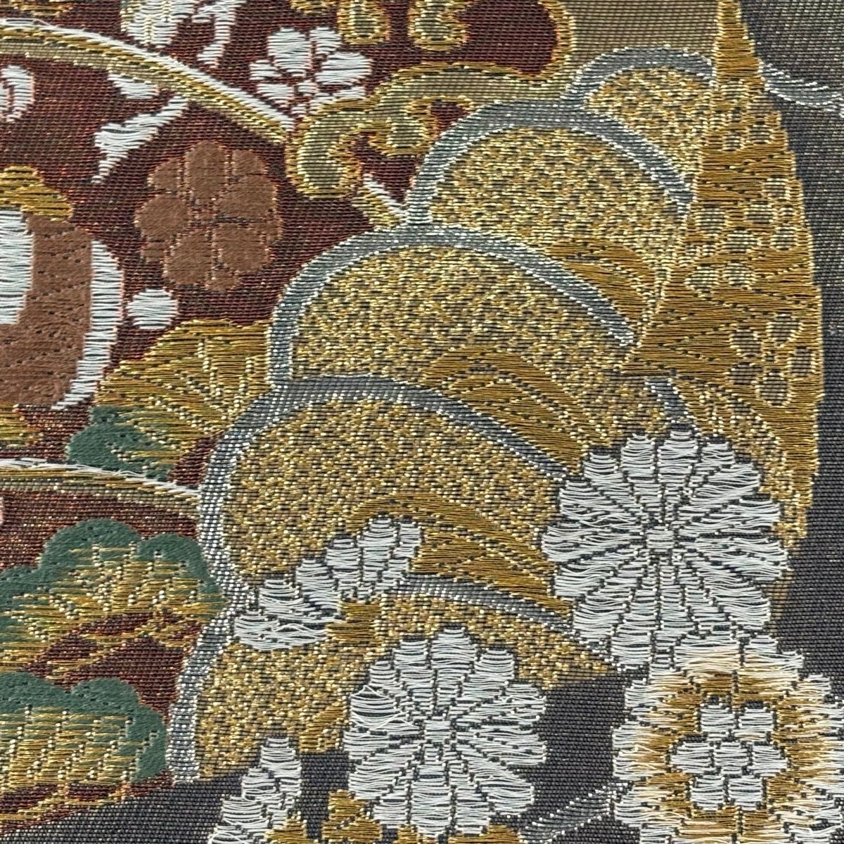 美品】 袋帯 秀品 御所車 宝づくし 金銀糸 箔 銀色 六通 正絹 【中古