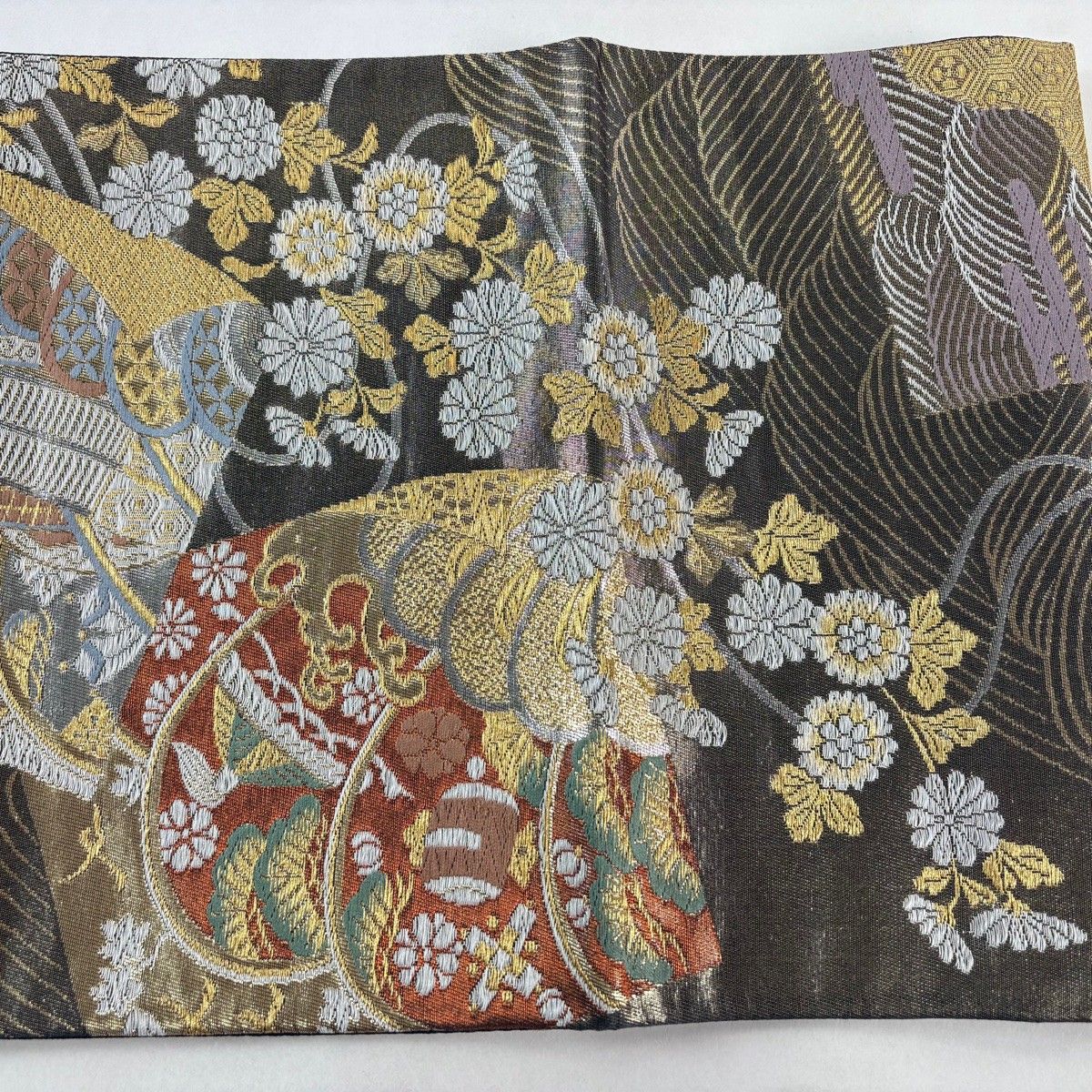 美品】 袋帯 秀品 御所車 宝づくし 金銀糸 箔 銀色 六通 正絹 【中古