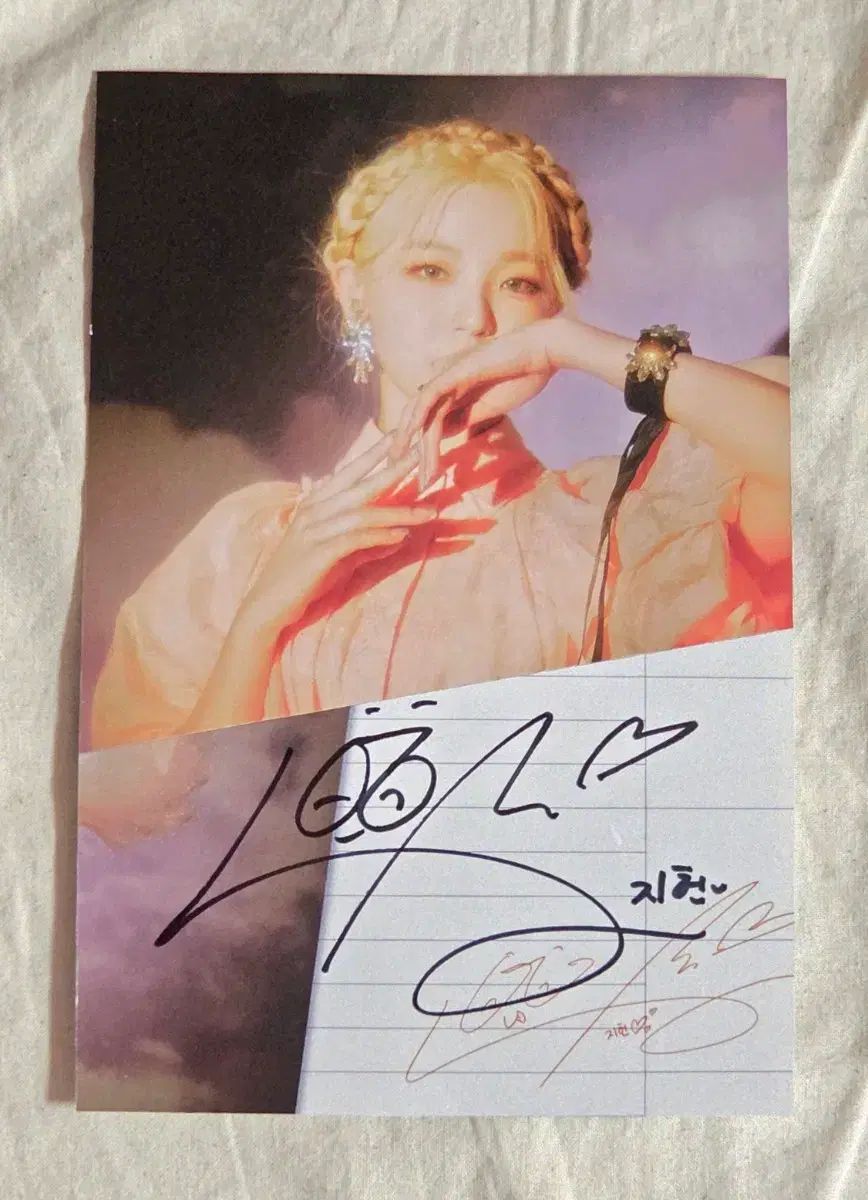 fromis_9(プロミスナイン・プミナ) ペク・ジホン(BAEK JIHEON) サイン