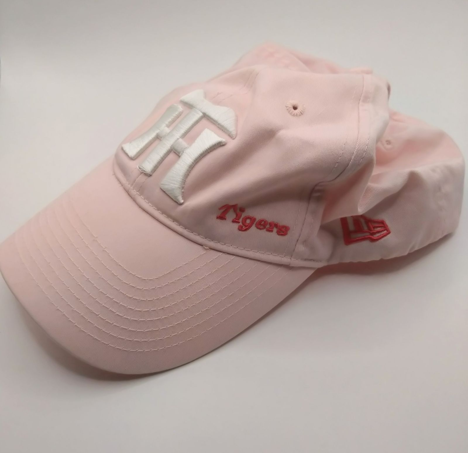 阪神タイガース NEW ERA ニューエラ キャップ ピンク ロゴ刺繍 - メルカリ