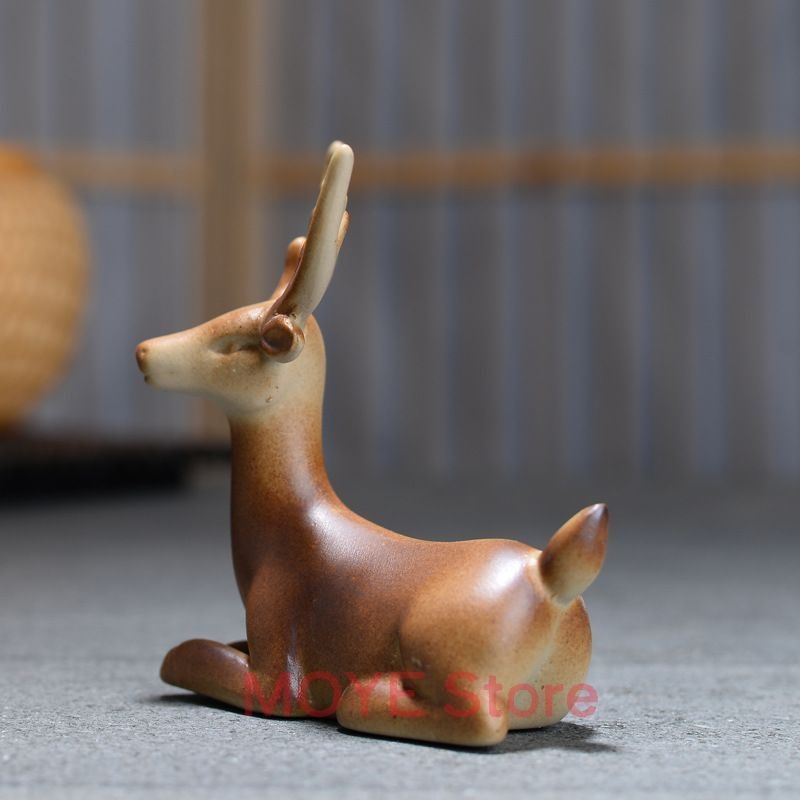 鹿 シカ トナカイ ブラウン 茶 置物 オブジェ 富 繁栄 陶器 玄関