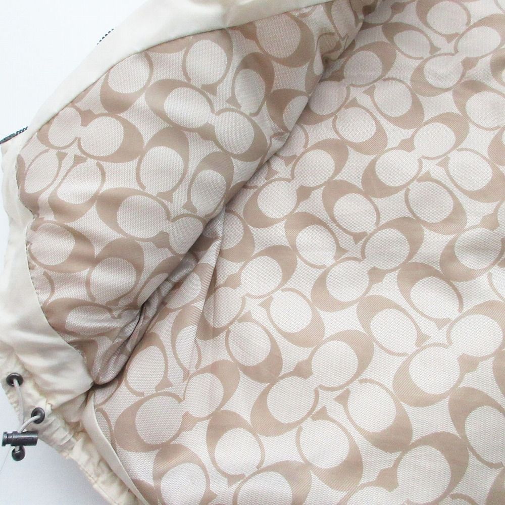 COACH コーチ フード付き ダウンベスト シグネチャー柄裏地 アイボリー