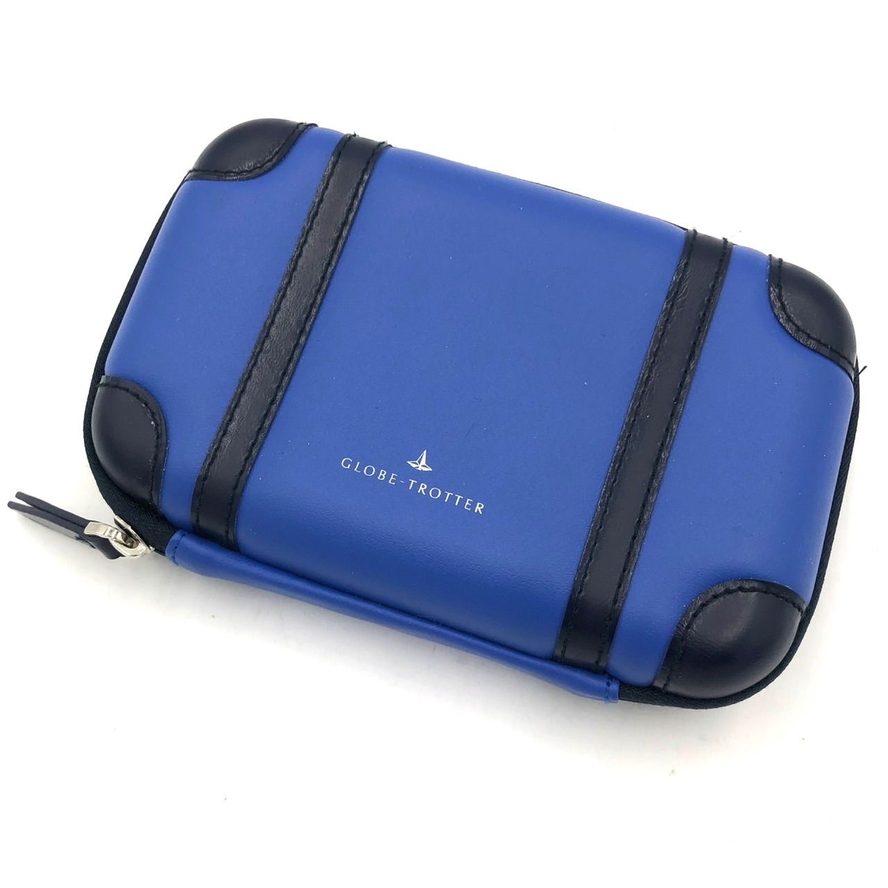 ANA グローブトロッター アメニティ ハードポーチGLOBE-TROTTER ANA、グローブ・トロッターのアメニティーポーチ ファーストとビジネス