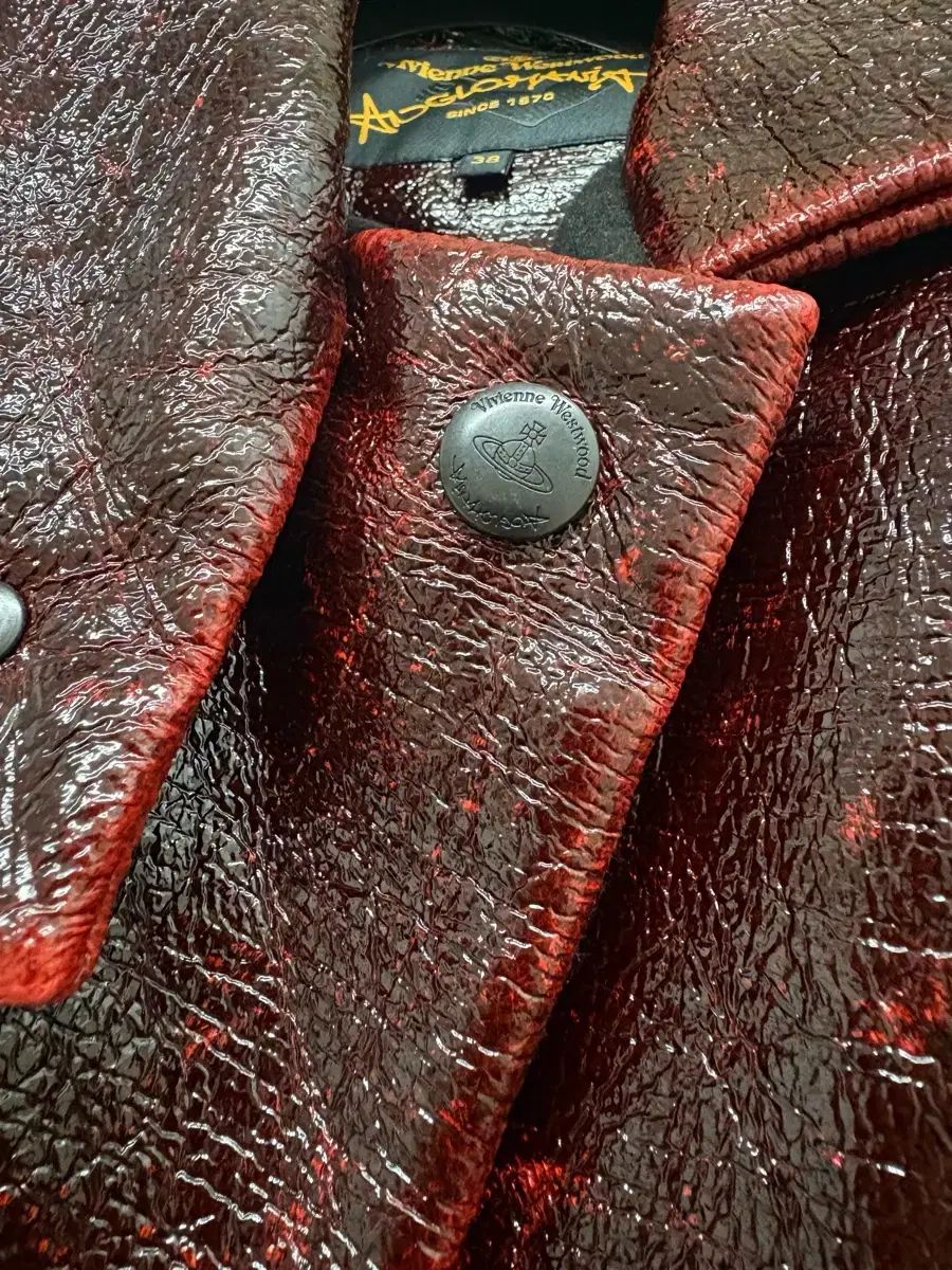 VIVIENNE WESTWOOD ヴィヴィアン・ウエストウッド ANGLOMANIA レッド