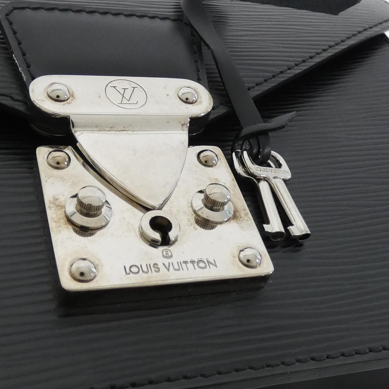 ルイヴィトン エピ ポシェット セリエ ドラゴンヌ M52762 セカンド