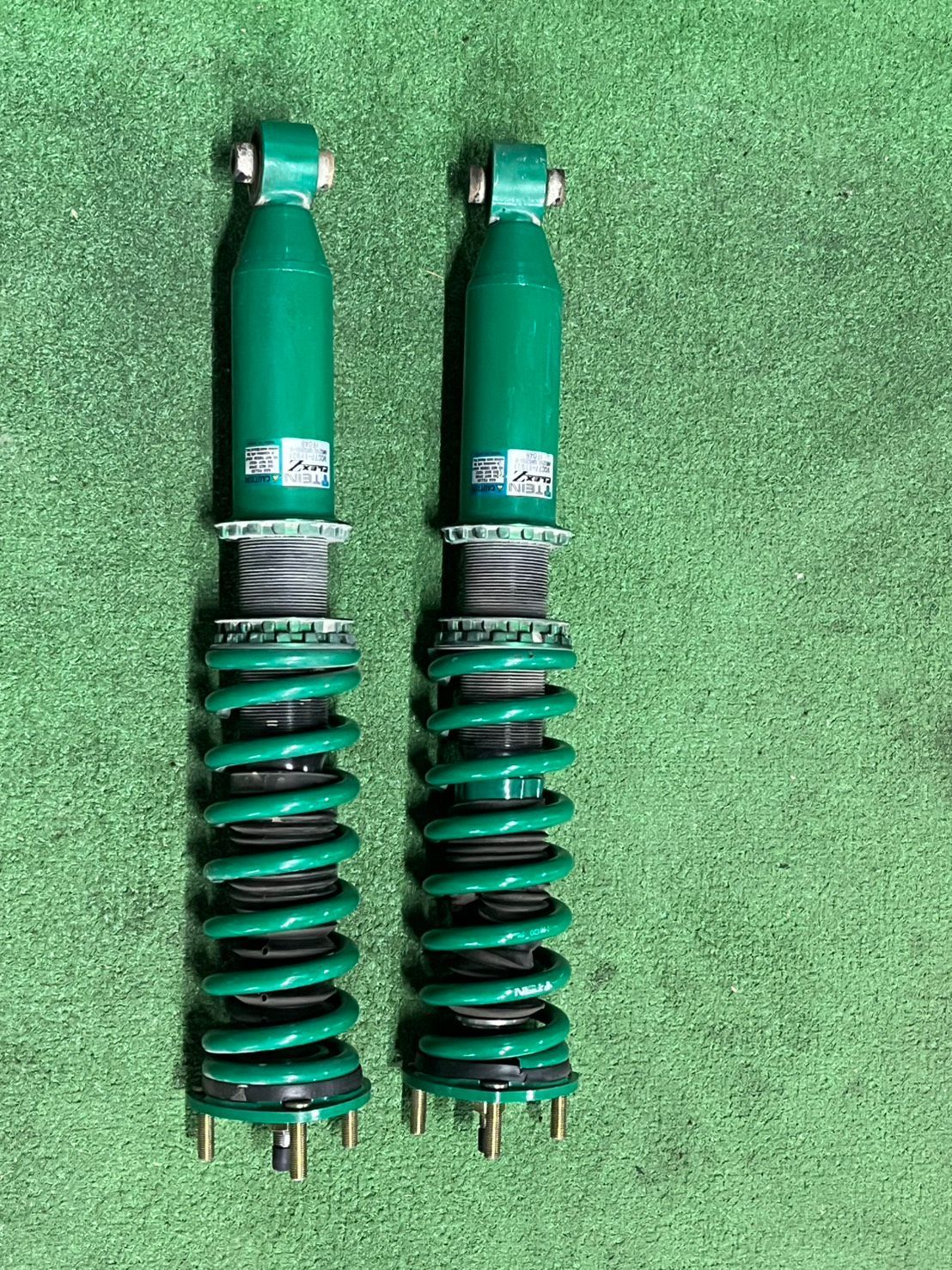 程度良好品/カスタムに!!】トヨタ クラウン GRS200 AWS210 用 TEIN