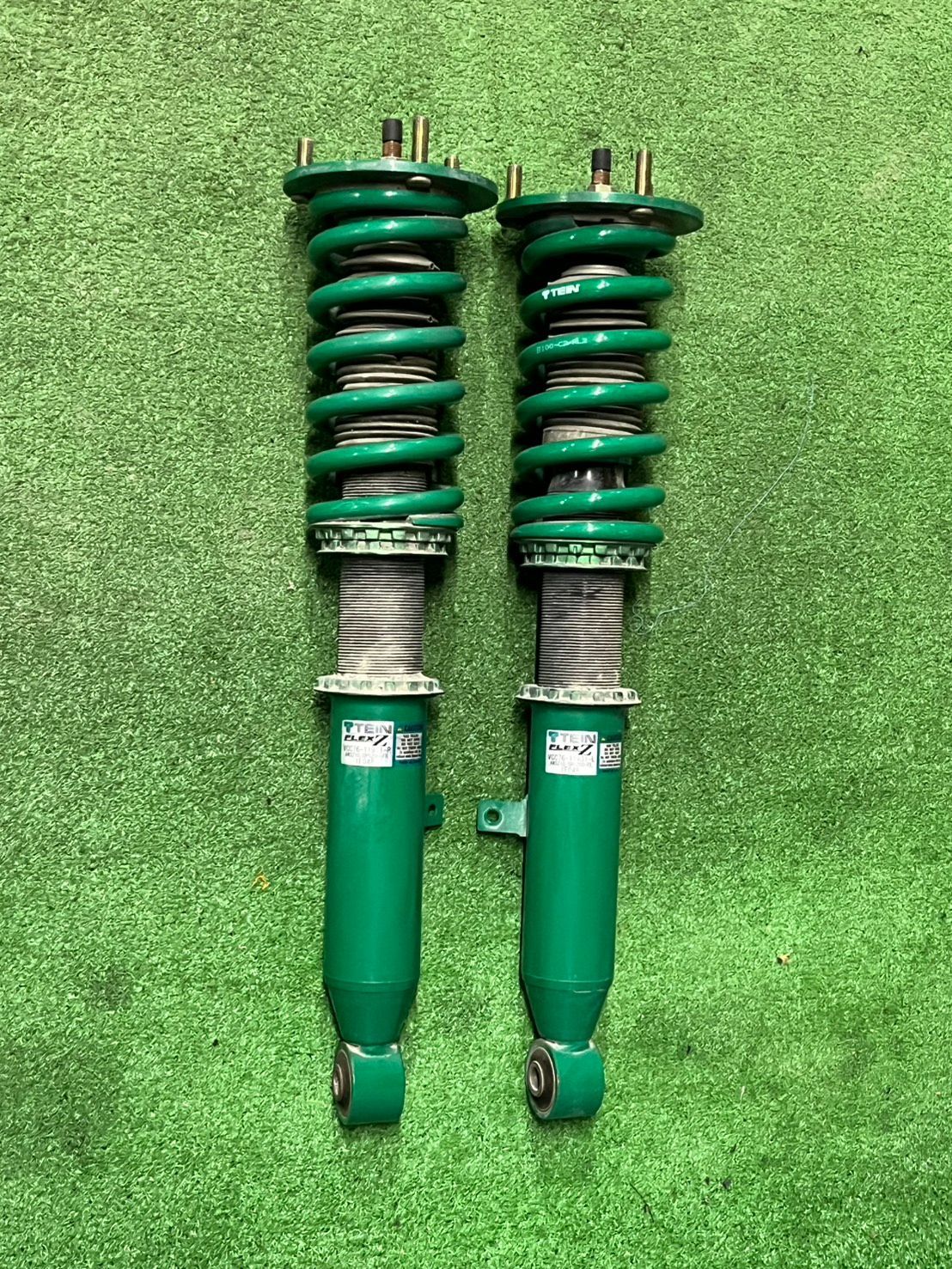 程度良好品/カスタムに!!】トヨタ クラウン GRS200 AWS210 用 TEIN