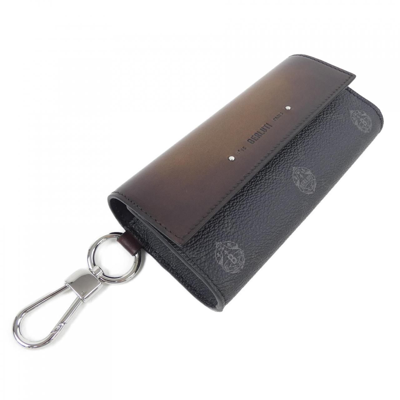 【美品 ケース付き】Berluti BL40010U ベルルッティ サングラス 美品 ケース付き】Berluti BL40010U ベルルッティ サングラス