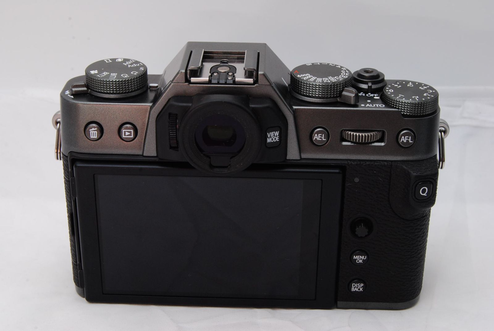 5998ショット！元箱付き！美品 ☆ 富士フイルム(FUJIFILM) ミラーレス